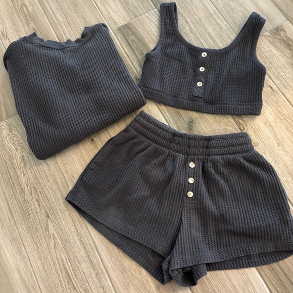 Old Navy Tops - old navy set